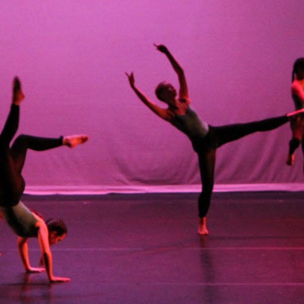 Motion Theater Lab is a chamber dance company focused on creating works of deep passion and beauty and comprised of seven critically acclaimed performers under the direction of choreographer and dancer Michael Leon Thomas.