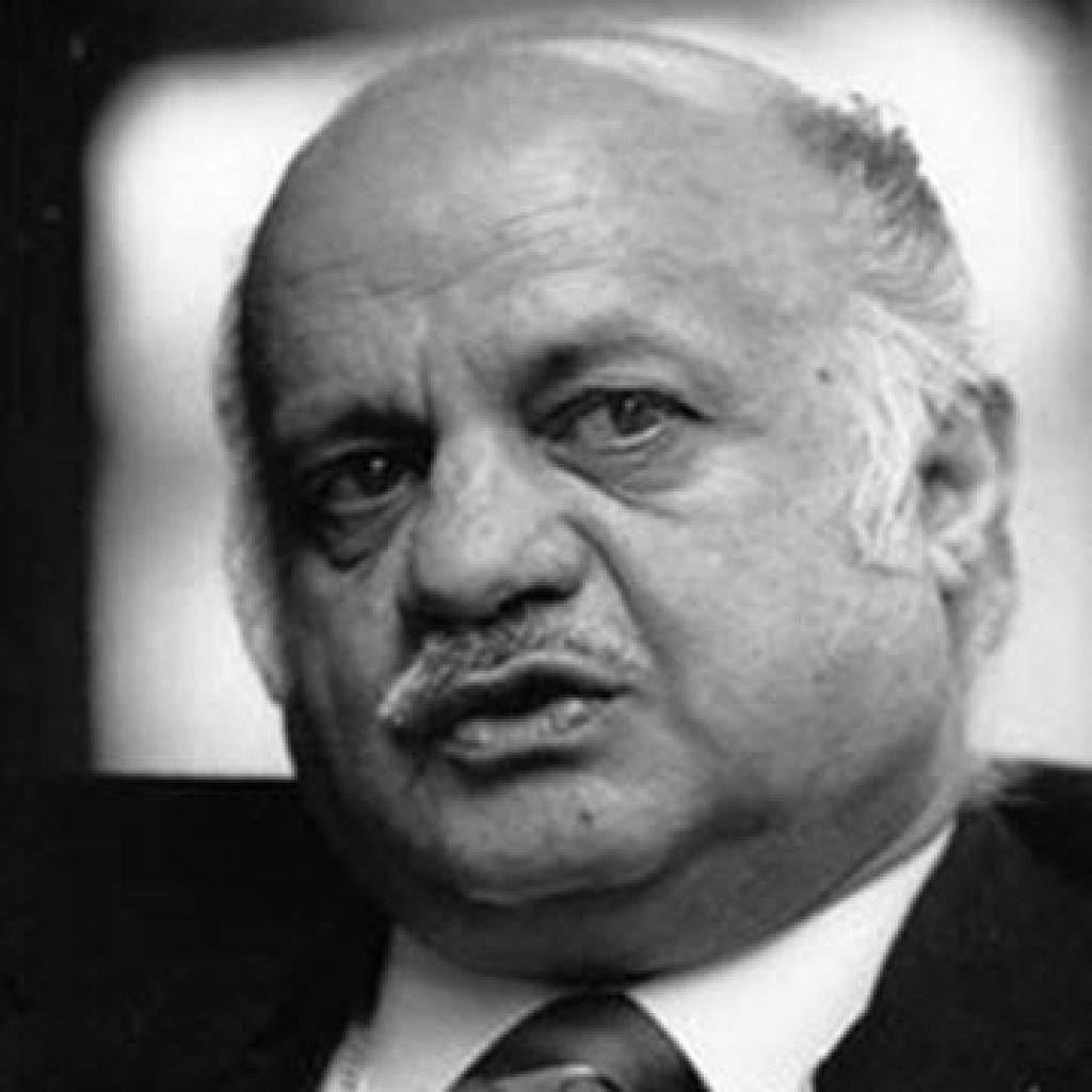 Professor Bushrui is the Baha’i Chair for World Peace at the Center for International Development and Conflict Management at the University of Maryland. A distinguished author, poet and critic, he is the foremost authority on the works of Kahlil Gibran.